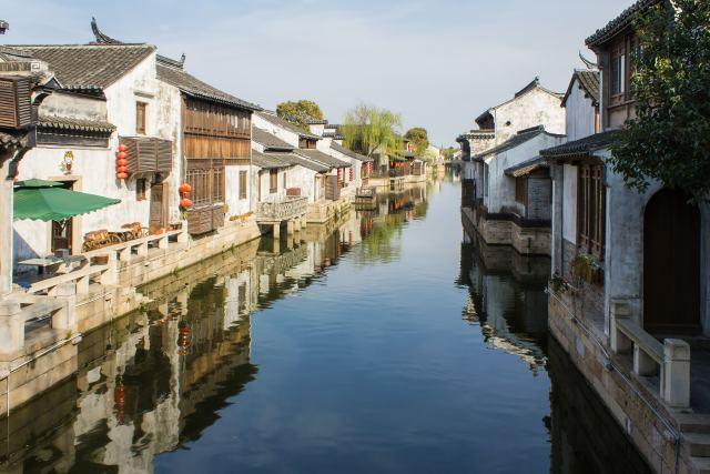 一户人家只有奶奶和孙子两个人，这样可以算贫困户吗？游戏画面